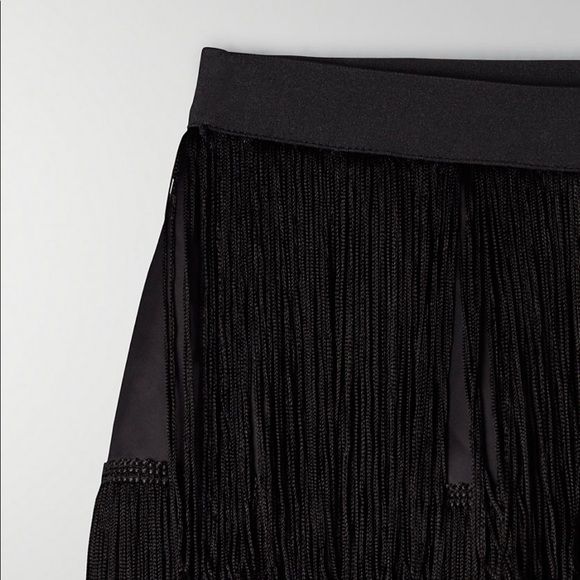 Aritzia Babaton Mirage Skirt size 4 NWT - Picture 3 of 4